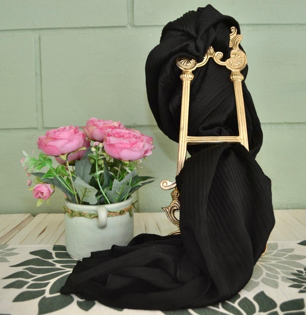 Satin Pleated - Black