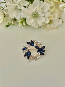 Rhinestones Scarf Pin / Brochure