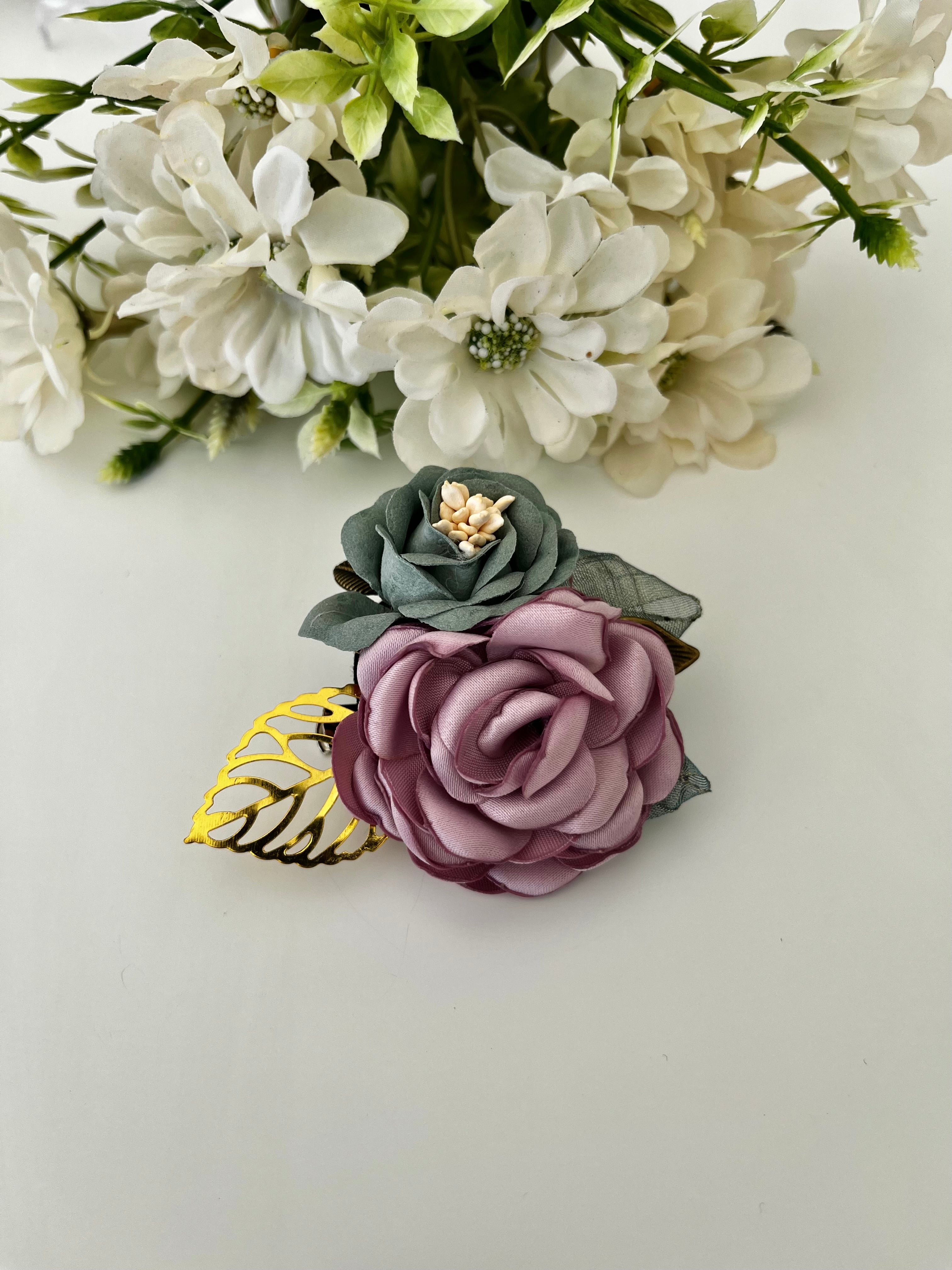 Rhinestones Scarf Pin / Brochure